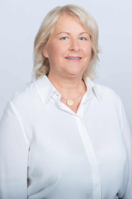 Bausachverständige, Immobiliensachverständige, Immobiliengutachterin und Baugutachterin  Alexandra Renno Nortorf